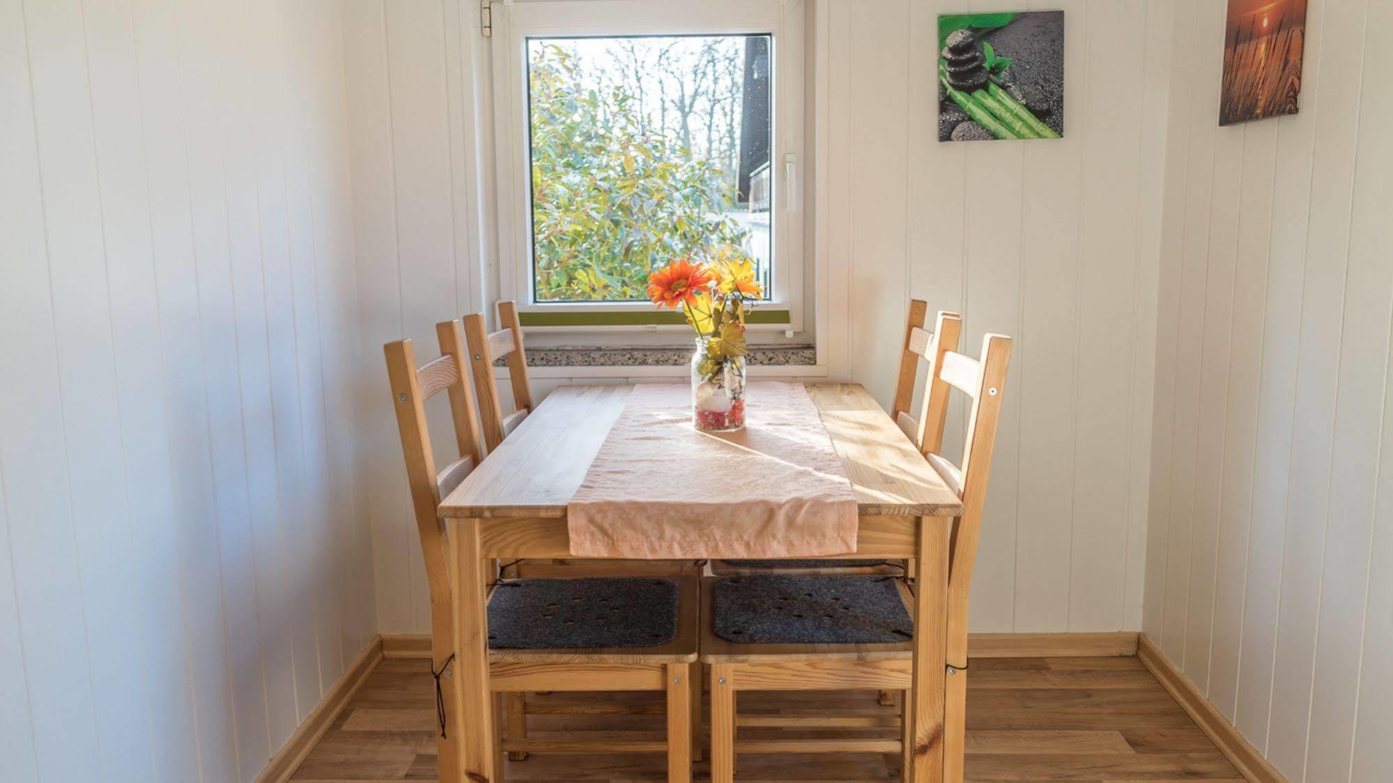 Ferienhus Baabe FeWo 01 Terrasse, Sauna- und Schwimmbadnutzung im AHOI Sellin Exterior foto