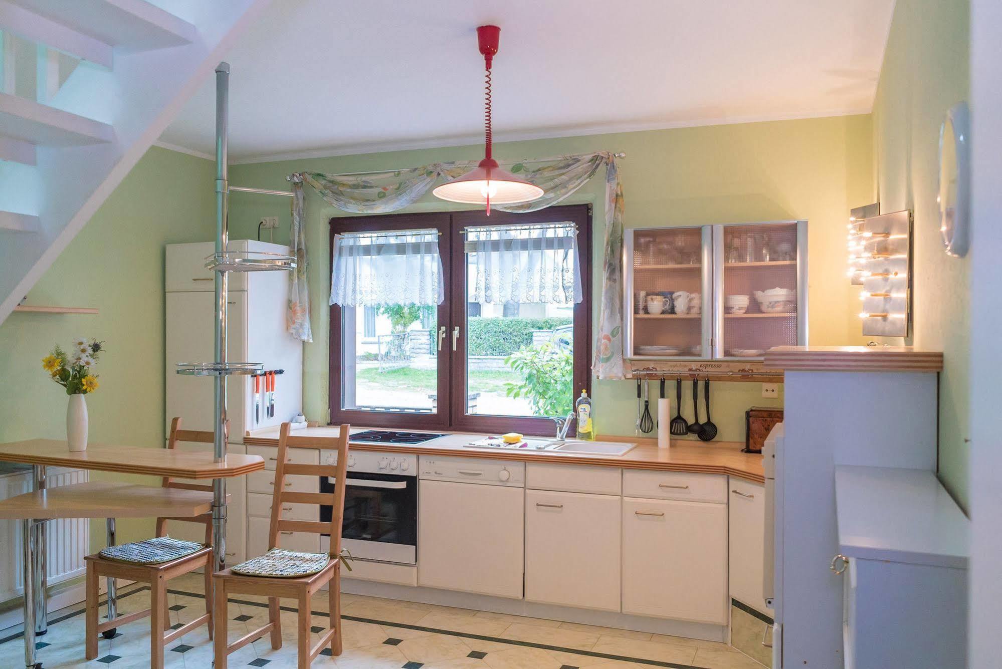 Ferienhus Baabe FeWo 01 Terrasse, Sauna- und Schwimmbadnutzung im AHOI Sellin Exterior foto