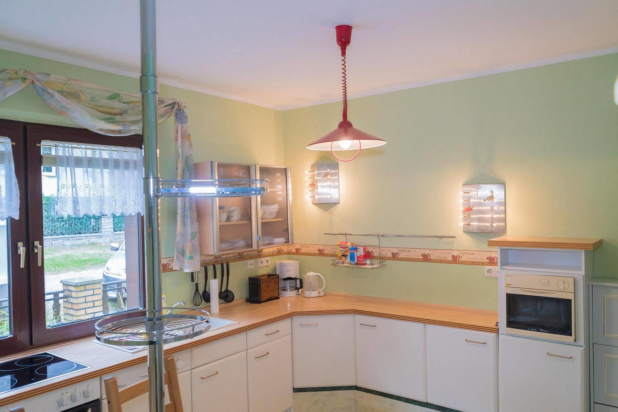 Ferienhus Baabe FeWo 01 Terrasse, Sauna- und Schwimmbadnutzung im AHOI Sellin Exterior foto